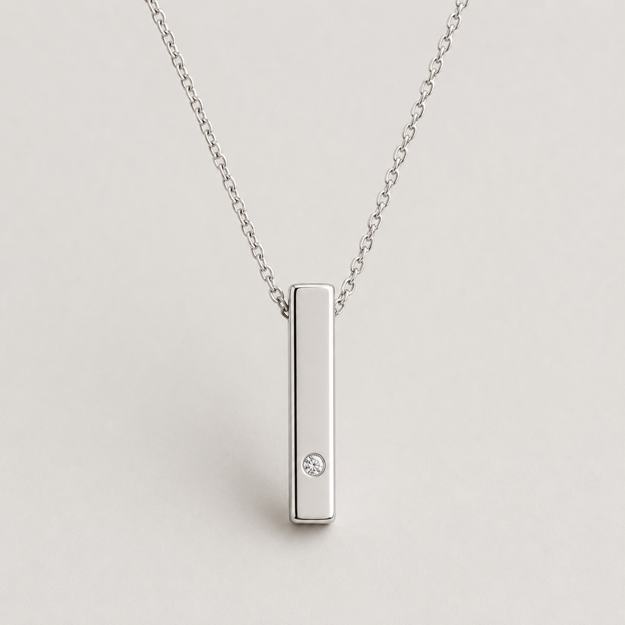 Bar Pendant in Silver